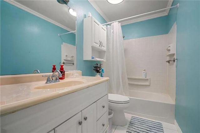 2511 Club House Road, Mobile, AL 36605