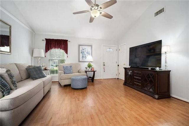 2511 Club House Road, Mobile, AL 36605