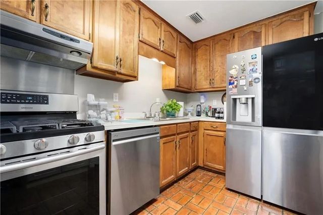 2511 Club House Road, Mobile, AL 36605