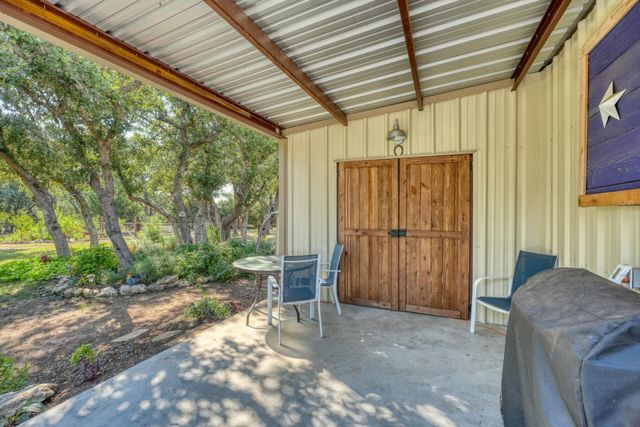 105 Buffalo BND, Lampasas, TX 76550
