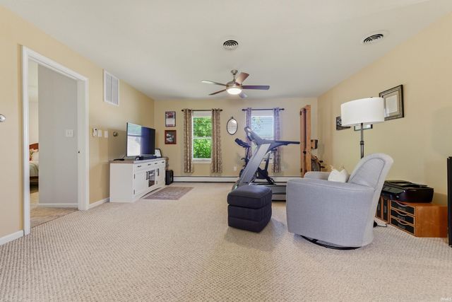 4509 W Jackson Street, Muncie, IN 47304