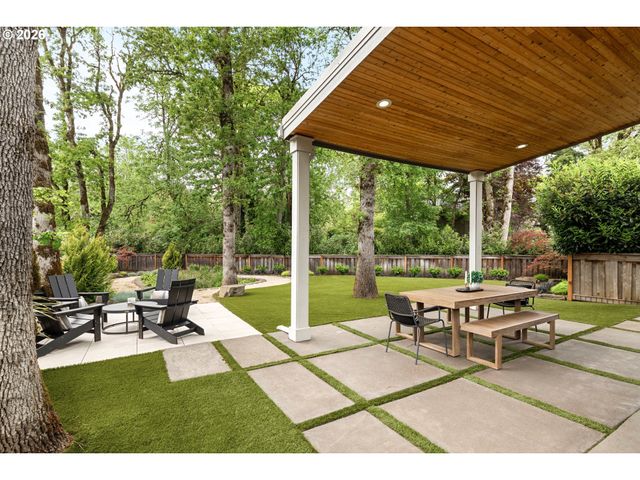 15963 BONAIRE Ave, Lake Oswego, OR 97035