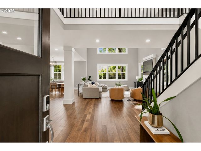 15963 BONAIRE Ave, Lake Oswego, OR 97035