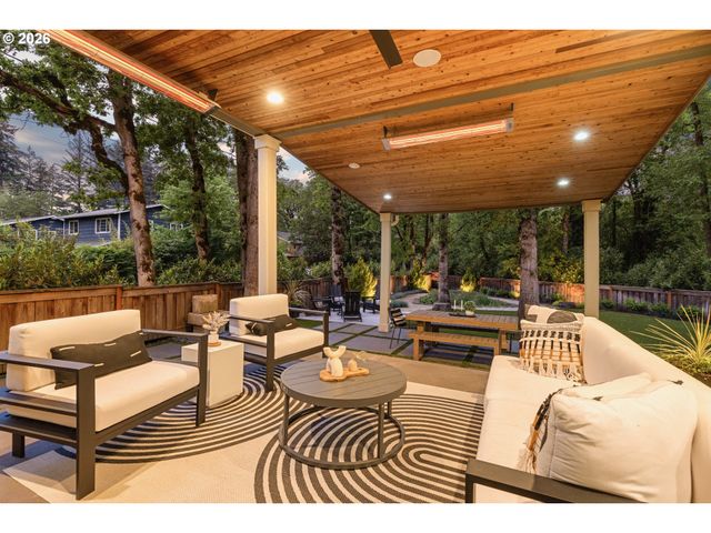 15963 BONAIRE Ave, Lake Oswego, OR 97035