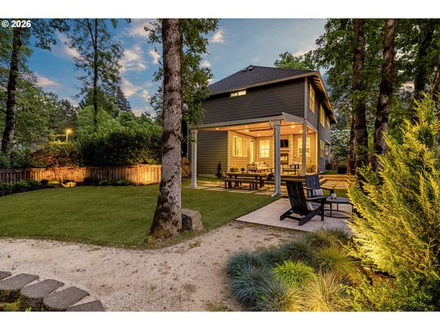 15963 BONAIRE Ave, Lake Oswego, OR 97035