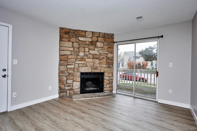 1960 S Xanadu Way 101, Aurora, CO 80014