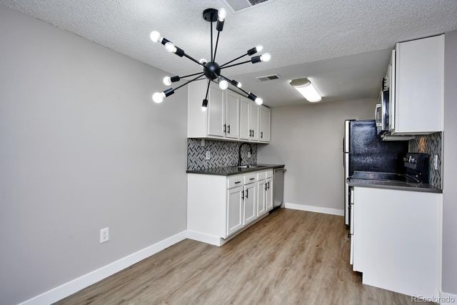 1960 S Xanadu Way 101, Aurora, CO 80014