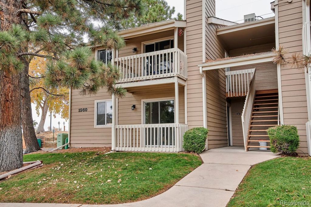 1960 S Xanadu Way 101, Aurora, CO 80014