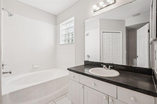 2522 WOODS EDGE CIRCLE, Orlando, FL 32817