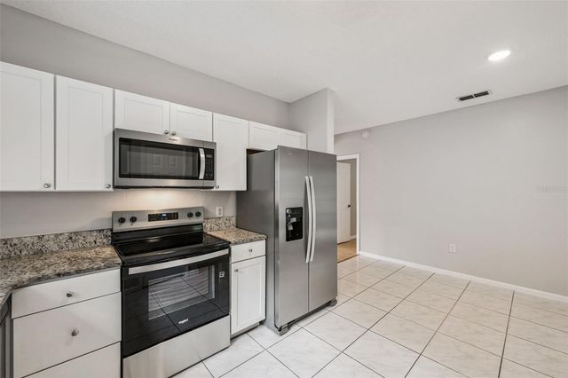 2522 WOODS EDGE CIRCLE, Orlando, FL 32817