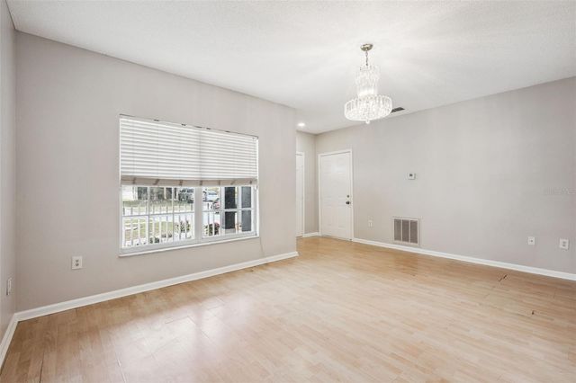 2522 WOODS EDGE CIRCLE, Orlando, FL 32817