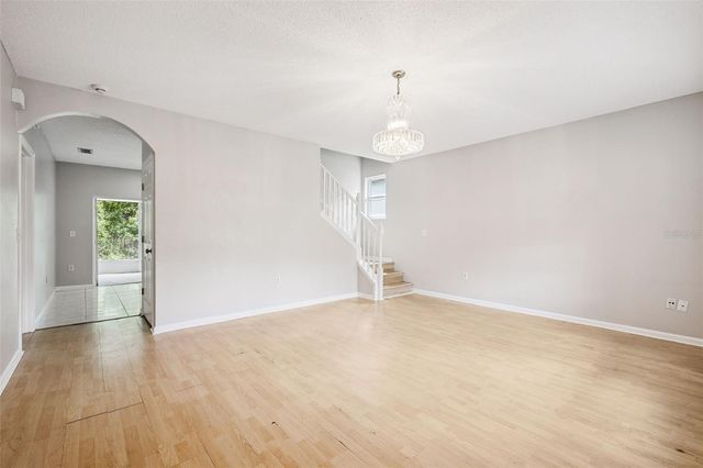 2522 WOODS EDGE CIRCLE, Orlando, FL 32817