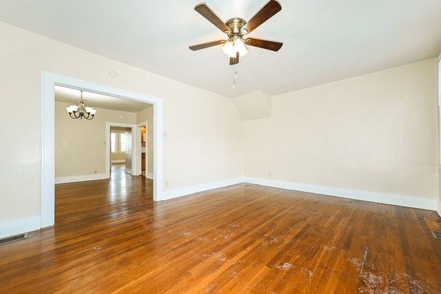 6472 Monitor St, Squirrel Hill, PA 15217