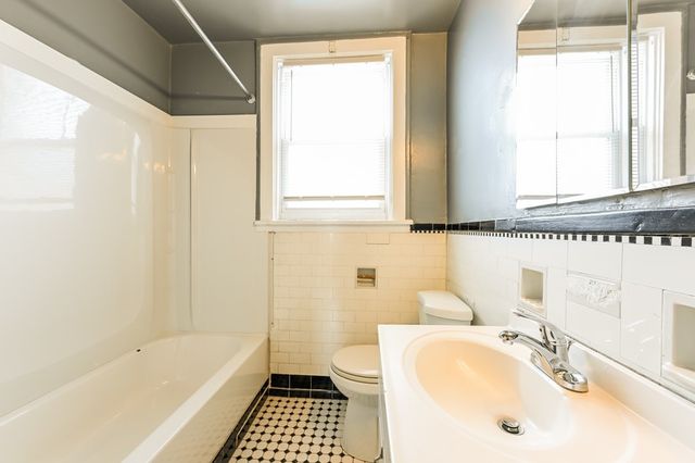 6472 Monitor St, Squirrel Hill, PA 15217