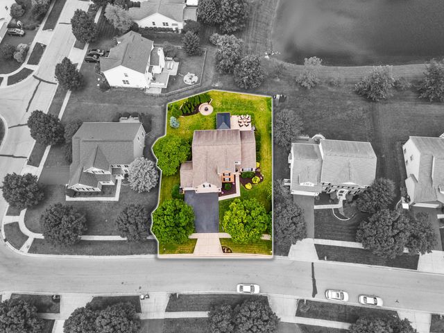 2025 Alum Village Drive, Lewis Center, OH 43035