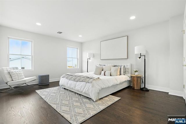 186 Canterbury Avenue, North Arlington, NJ 07031