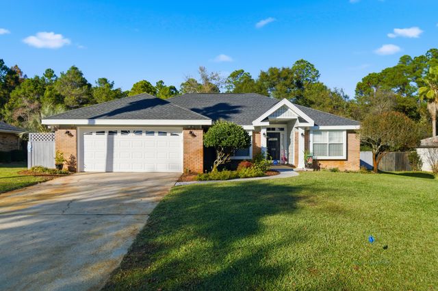 108 Long Pointe Drive, Mary Esther, FL 32569