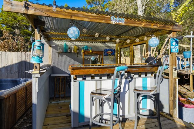 108 Long Pointe Drive, Mary Esther, FL 32569