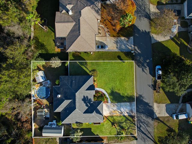 108 Long Pointe Drive, Mary Esther, FL 32569