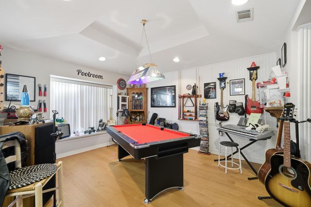 108 Long Pointe Drive, Mary Esther, FL 32569