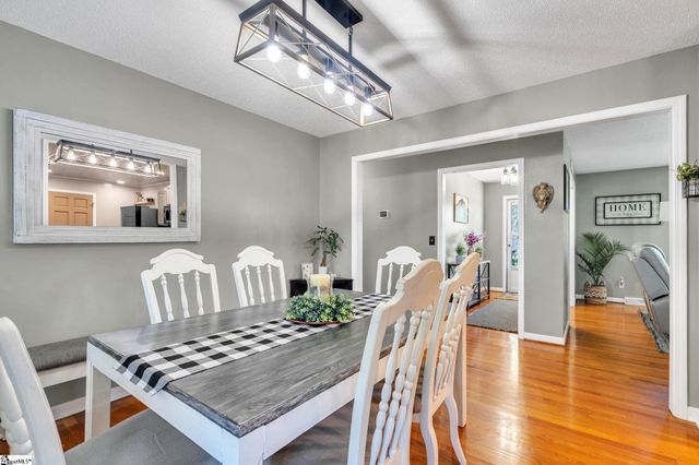 425 Hannon Road, Inman, SC 29349