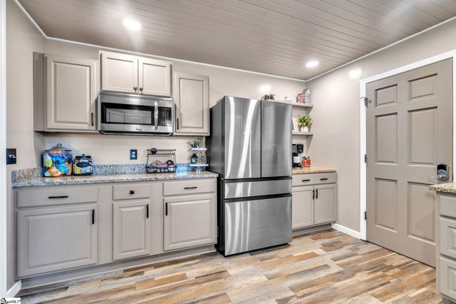 425 Hannon Road, Inman, SC 29349