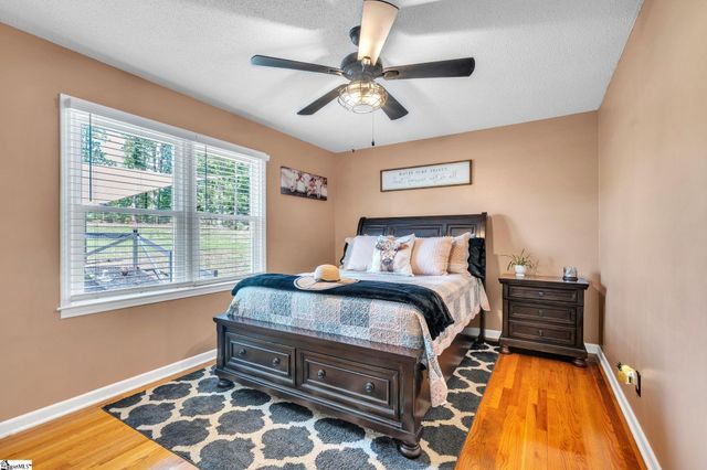 425 Hannon Road, Inman, SC 29349