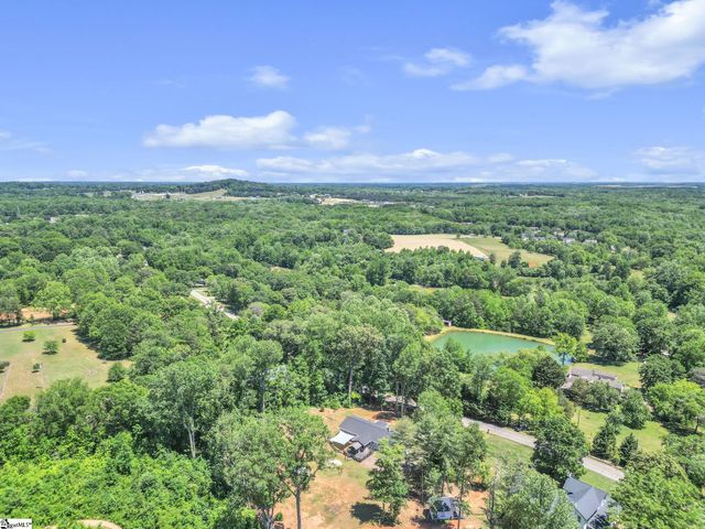 425 Hannon Road, Inman, SC 29349