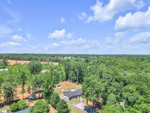 425 Hannon Road, Inman, SC 29349