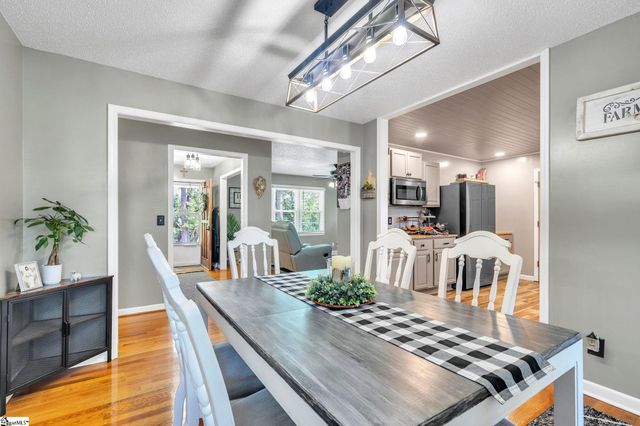 425 Hannon Road, Inman, SC 29349