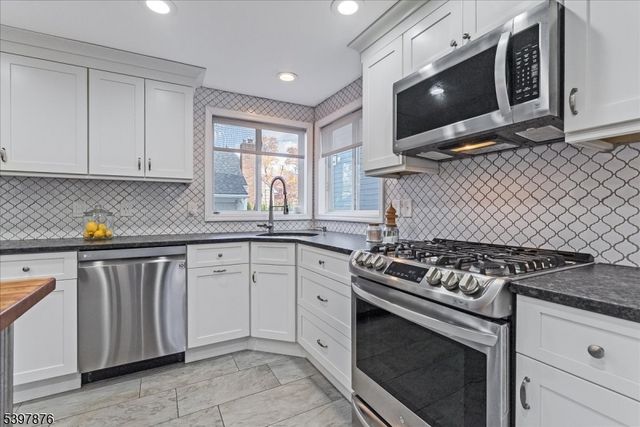 545 Westfield Rd, Scotch Plains Twp., NJ 07076