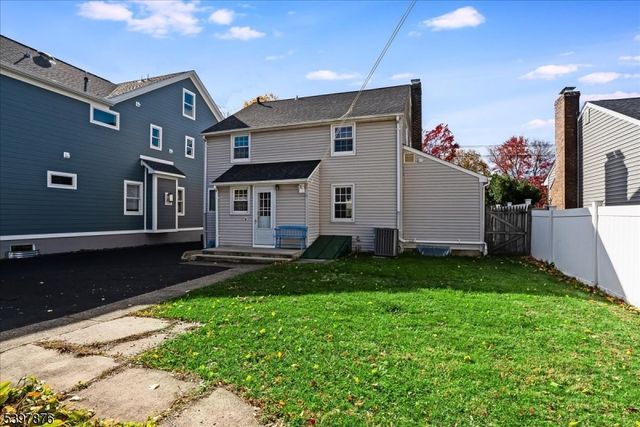 545 Westfield Rd, Scotch Plains Twp., NJ 07076