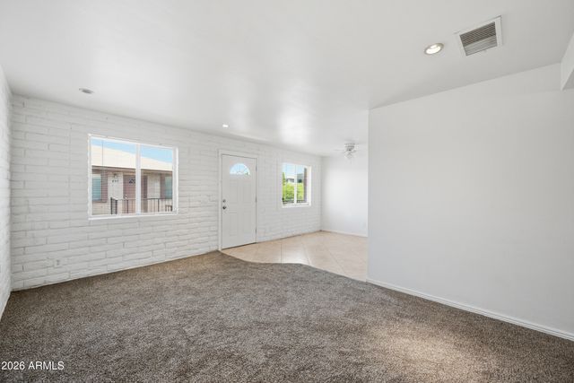 1234 N 36th Street Unit 208, Phoenix, AZ 85008