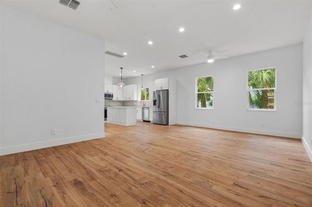 385 GEORGIA AVENUE, Crystal Beach, FL 34681
