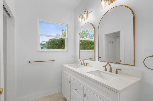 385 GEORGIA AVENUE, Crystal Beach, FL 34681