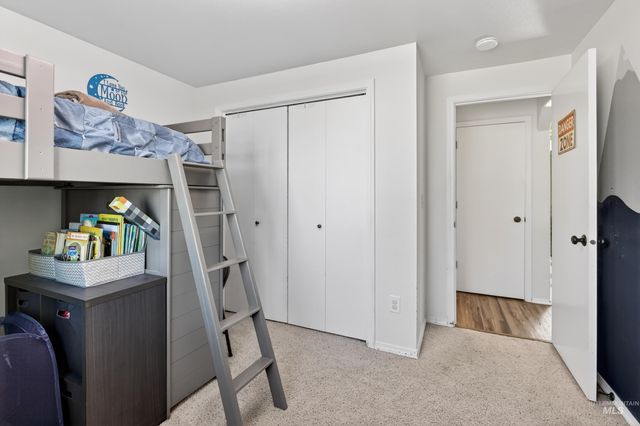 181 W Winnipeg St, Meridian, ID 83642