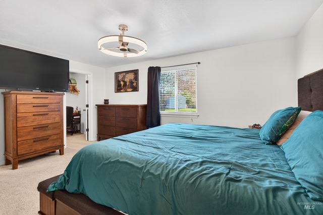 181 W Winnipeg St, Meridian, ID 83642