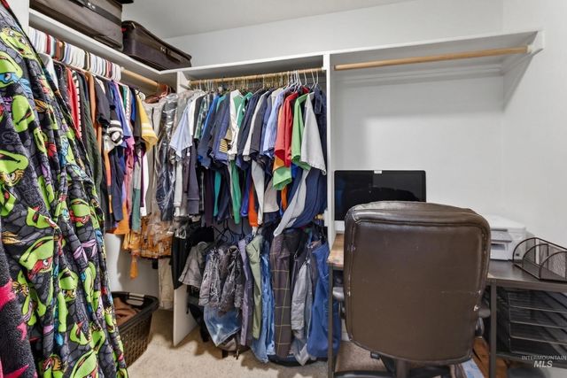 181 W Winnipeg St, Meridian, ID 83642