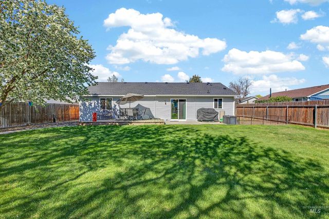 181 W Winnipeg St, Meridian, ID 83642