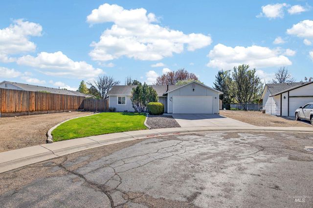 181 W Winnipeg St, Meridian, ID 83642