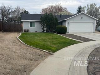 181 W Winnipeg St, Meridian, ID 83642