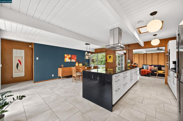 2648 San Carlos Dr, Walnut Creek, CA 94598
