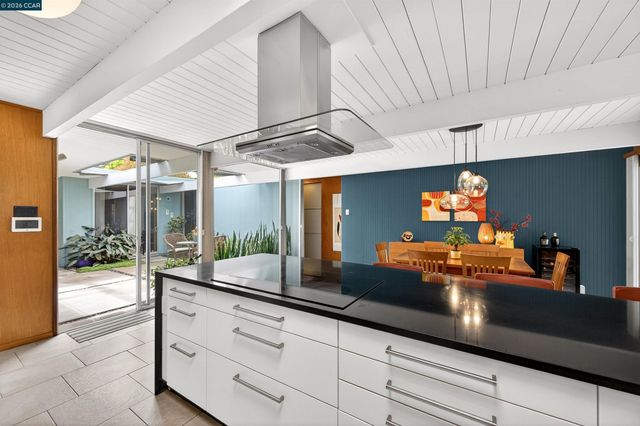 2648 San Carlos Dr, Walnut Creek, CA 94598