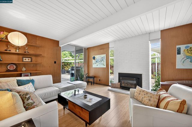 2648 San Carlos Dr, Walnut Creek, CA 94598