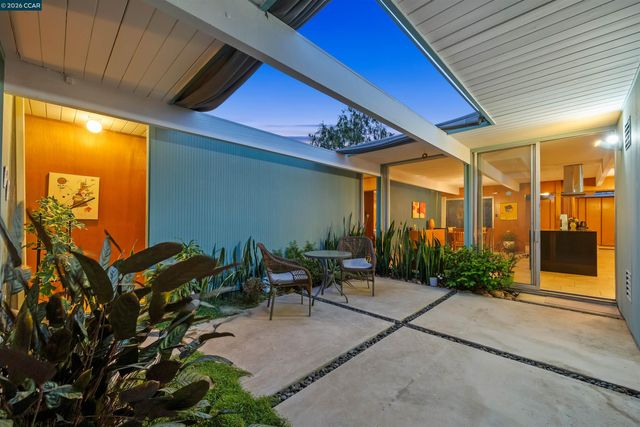 2648 San Carlos Dr, Walnut Creek, CA 94598