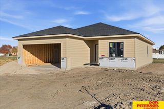 2940 Aurora Drive, Fremont, NE 68025