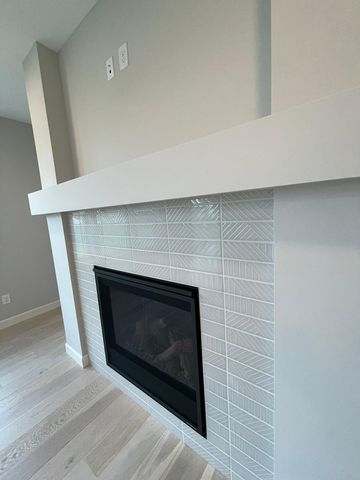 17939 Grantham Lane, Lakeville, MN 55044