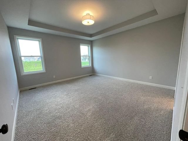 17939 Grantham Lane, Lakeville, MN 55044