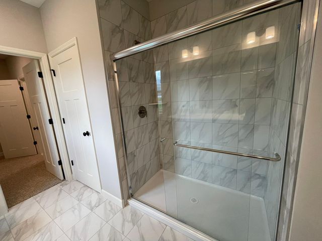 17939 Grantham Lane, Lakeville, MN 55044