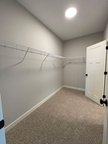 17939 Grantham Lane, Lakeville, MN 55044